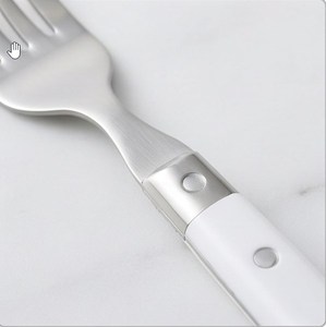 Juego de cubiertos minimalista de acero inoxidable con mango blanco, apto para lavavajillas, para bodas y uso en catering. - Product Image 2