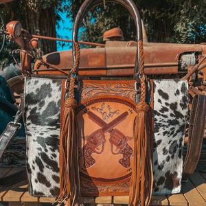 Bolso Tote de Cuero con Pelo de Vaca Estilo Western con Diseño Repujado y Borlas para Mujer - Product Image 1