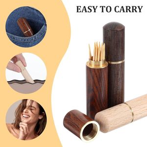 Portatile Set da 3 Pezzi: Portastuzzicadenti in Legno, Scatola Tascabile da Viaggio per Stuzzicadenti, Contenitore Dispenser per Aghi e Piccoli Oggetti - Product Image 3