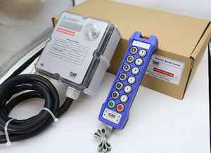 Control Remoto Inalámbrico Industrial CMK F24-12S, 12 Botones de Velocidad Única + 1 Botón Tipo Hongo + 1 IP-66, Alcance de 150 Metros, Alimentación CA/CC - Product Image 3