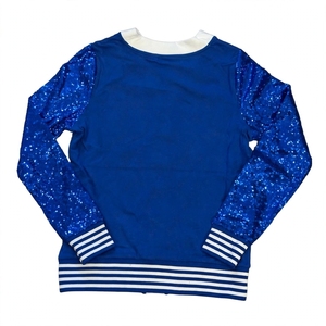 Cardigan universitaire pour femme bleu roi à sequins, col en V, boutonné, avec bordure rayée blanche, logo personnalisé, vente en gros - Product Image 2