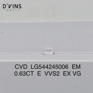 Diamant de laboratoire cultivé D'vins Jewels de haute qualité, taille émeraude 0,63 ct, pureté VVS2, couleur F, fantaisie, léger - Product Image 3