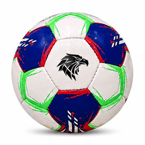 Ballon de football Premium Choice avec logo personnalisé, équipement d'entraînement durable, haute qualité, pour le football en équipe. - Product Image 1