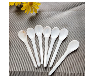 Cuillère artisanale en coquillage de qualité export avec manche en céramique, fabriquée au Vietnam - Cuillère de table pour restaurant haut de gamme - Product Image 3