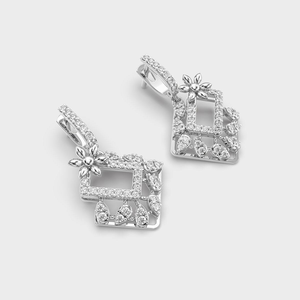 Pendientes Colgantes de Flor Geométrica de Moissanita, Pendientes Florales Brillantes de Plata, Joyería Elegante para Novias, Regalo para Mujer - Product Image 5