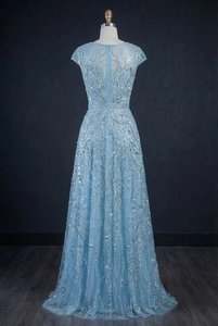 Vestido de Noche con Bordado Pesado y Pedrería, Silueta Sirena con Abertura Lateral, Vestido Formal de Lujo al por Mayor para Ocasiones Especiales - Product Image 2