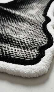 Tapis d'appoint moderne haut de gamme en laine tuftée à la main, motif roi d'échecs, antidérapant, noir et blanc, thème jeu, pour salon et chambre à coucher - Product Image 4