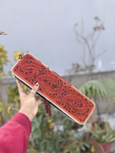 Étui en cuir repoussé à la main résistant à la chaleur pour fer à friser, style western, en peau de bête, organisateur parfait pour outils capillaires - Vente en gros 2026 - Product Image 1