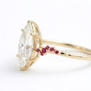 Bague solitaire en diamant taille marquise de 3,00 carats East West, cultivé en laboratoire, avec or massif 14 carats, bijoux fins pour demande en mariage pour la mariée - Product Image 2