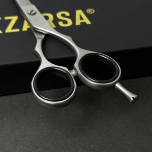 Ciseaux de barbier sur mesure pour une coupe fluide, coiffage et finition des cheveux. Meilleur prix. Ciseaux de barbier en acier inoxydable. - Product Image 4