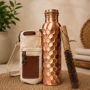 Bouteille en cuivre brillant Premium Heritage avec étui de transport en toile, écologique, portable, multi-usage, pour la maison, avec dessous de verre et couvercles - Product Image 6