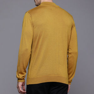 T-shirt Homme Oversize à Col Montant 100% Coton Léger Respirant Écologique pour la Saison Automne-Hiver - Product Image 4