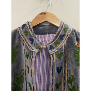 <b>Women's</b> GREY <b>Velvet</b> <b>Jacket</b> Mandarin Collar Floral Embroidery Prairie Chic Autumn Coat Handmade Suzani <b>Velvet</b> <b>Jacket</b> - Product Image 4