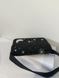Sac à perles noir : Sac de vacances fait main avec motif lune et étoile - Product Image 2
