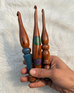 Wooden <b>Crochet</b> Awl with Blue Resin Inlay Smooth Round Handle Hand <b>Crochet</b> Accessory Fashion Style 20cm 3mm - Product Image 5