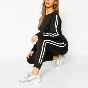 Chándal deportivo con logotipo OEM para mujer, chándal de dos piezas con logotipo personalizado, para correr - Product Image 5