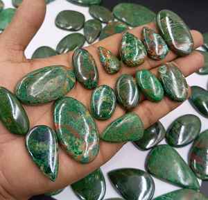 Lote al por mayor de cabujones de crisocola natural en forma de pera, ovalados y triangulares |   Piedras Preciosas Sueltas Verdes de Rajasthan |   Fabricación de Joyas ARTS JEWELS - Product Image 1