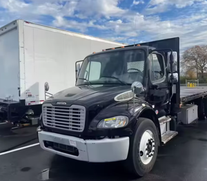 Se Vende Camión de Plataforma Plana For-Freightliners M2 106 de 24 pies, Usado, Año 2015 - Transmisión Automática de 6,9 Velocidades, Puerta Trasera Elevadora, Listo para Exportar a Todo el Mundo - Product Image 5