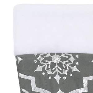 Falda de árbol de Navidad de Tela Gris de lujo de 4 pies con calcetín para árboles de Navidad - Product Image 6