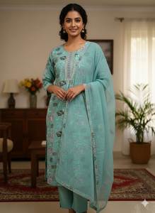 Fournisseur en gros de costumes traditionnels indiens en rayonne imprimée pour femmes, vêtements de bureau - Product Image 4