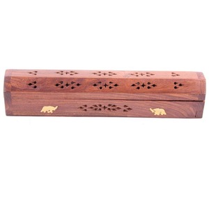 Caja de Incienso de Madera de Sequoia Hecha a Mano con Tapa Tallada e Incrustaciones Florales - Product Image 3