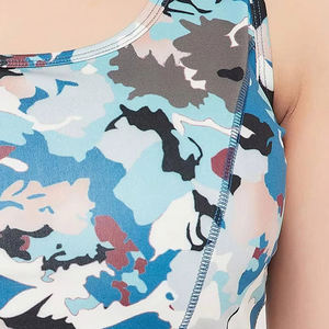 เสื้อชั้นในกีฬาลายพรางแบบเป็นมิตรต่อสิ่งแวดล้อมสำหรับผู้หญิง คอกลม สายสปาเก็ตตี้ รองรับทรงได้ดี แผ่นรองถอดออกได้ ระบายอากาศได้ดี เหมาะสำหรับโยคะ - Product Image 6