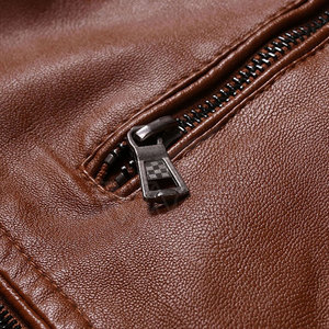 Chaqueta de Cuero Vacuno para Hombre, Transpirable, Ecológica, Resistente al Viento, Cálida para Invierno, Diseño Casual con Logotipo Frontal, Duradera, de Alta Calidad y Precio Accesible - Product Image 5