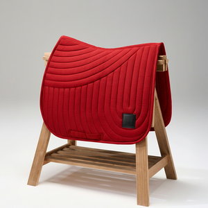 EURO CAVALL - Silla de Montar Roja Transpirable y Cómoda para Todo Uso - Product Image 1