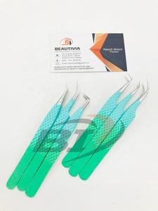 แหนบต่อขนตาแบบสองโทนสีทำจากสเตนเลสสตีลเคลือบสองสีติดฉลากแบบมืออาชีพที่ยั่งยืนพร้อมปลายแหลม - Product Image 3