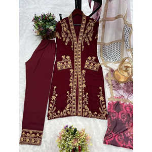 Ensemble de costume XL rouge pour femme de créateur DHK avec un beau travail de broderie - Product Image 4