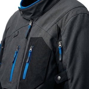 Combinaison de moto de haute qualité pour les pilotes professionnels, conçue pour la course moto professionnelle et l'usage quotidien. - Product Image 6