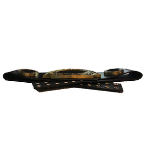 Ceinture de champion en cuir noir avec emblème doré en laurier, sangles réglables, légère, écologique, unisexe, pour l'entraînement aux arts martiaux - Product Image 4
