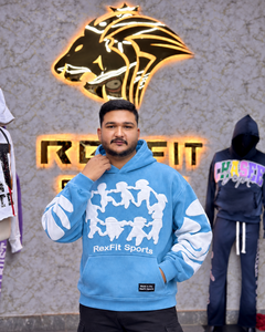 Sweat-shirt à capuche unisexe bleu ciel personnalisé avec appliqué graphique, style streetwear, coupe oversize en polaire, poche kangourou, étiquette personnalisée - Product Image 1