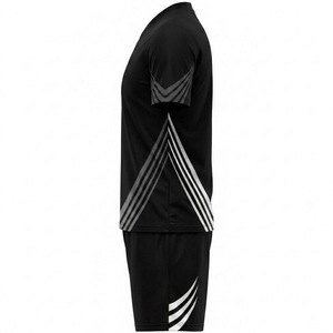 Ensemble d'uniformes de handball personnalisés haut de gamme pour hommes, col rond noir, en polyester/coton, anti-humidité, vêtements de sport d'équipe personnalisés - Product Image 4