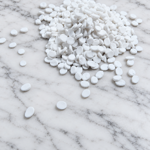 Proveedor de Malasia: Buen Precio, Materia Prima de Carbonato de Calcio en Gránulos/Pellets, Color Natural, para Fabricación de Películas - Product Image 1