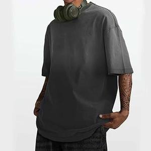 เสื้อยืดลายทางผู้ชาย เสื้อผู้ใหญ่ ฤดูร้อน 2026 ลำลอง สวมใส่ได้ทุกวัน แฟชั่นทันสมัย เสื้อยืดสำหรับผู้ชาย  โพสต์โดย Dress Sports - Product Image 5