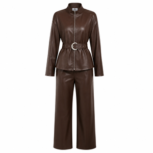 Conjunto Deportivo de Piel Sintética con Cierre y Cinturón Frontal, Diseño Moderno y Elegante, Gran Venta 2026 - Product Image 1