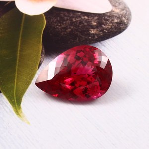 Rubis naturel du Mozambique, rouge sang, pierre précieuse en vrac, taille poire, rubis rouge vif pour la fabrication de bijoux et de bagues - Product Image 5