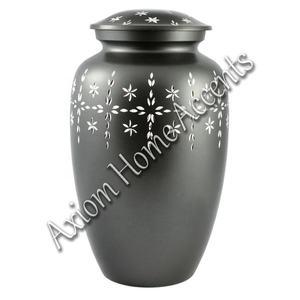 Urna de cremación de aluminio sofisticada con recuerdo conmemorativo de diseño único hecho a mano por Axiom Home Accents - Product Image 5