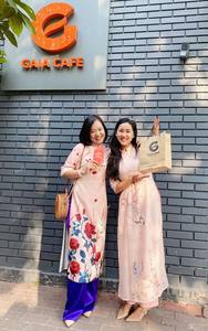 Grains de café Robusta vietnamien torréfaction foncée saveur intense et corsée de la marque Viet Coffee - Product Image 5