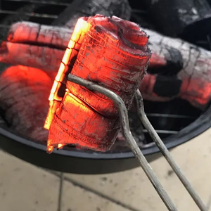 ถ่านไม้กระถิน 100% ไม้เนื้อแข็ง จากเวียดนาม เป็นมิตรกับสิ่งแวดล้อม ติดไฟนาน ไร้กลิ่น ขนาด 3-8 ซม. - Product Image 1