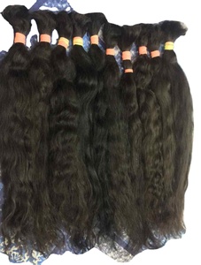Extensiones de Cabello de Mujer de Fibra Extra Sedosa y Duradera de la Mejor Calidad, con Estilo Rizado Suelto, Reutilizables, para Fiestas y Salones, de la India - Product Image 2