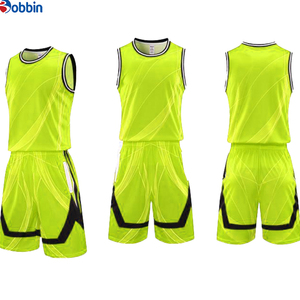 Uniformes de Baloncesto Profesionales de Última Tendencia, Conjuntos de Camiseta y Pantalones Cortos de Baloncesto Sublimados Personalizados de Alta Calidad y Transpirables - Product Image 4