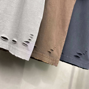 Fabricante de Prendas con Pedrería Especializado en Camisetas Personalizadas para Marcas Globales de Moda y Streetwear - Product Image 4