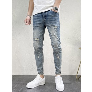 Jeans de Mezclilla Elásticos de Alta Calidad para Hombre, Jeans Ajustados y Modernos con Diseño Rasgado y Agujeros - Product Image 4