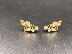 Boucles d'oreilles clous en or avec diamants taille poire et rubis, bijoux de fête classiques de luxe en argent pour femme - Product Image 5