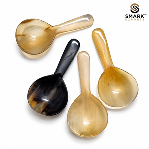 Cuillère en corne de buffle naturelle de qualité supérieure, faite à la main, écologique, polie, ustensile de service pour la table de cuisine de luxe - Product Image 2
