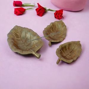 Plateau en aluminium en forme de feuille pour servir des fruits secs et des fruits, lot de 3 pièces au meilleur prix auprès d'un grossiste - Product Image 5