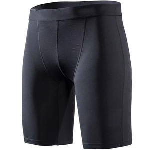 กางเกงขาสั้นรัดรูปลำลองสำหรับผู้ชาย แห้งเร็ว น้ำหนักเบา ความยาวระดับเข่า เหมาะสำหรับออกกำลังกาย ฟิตเนส วิ่ง เล่นฟุตบอล - Product Image 1