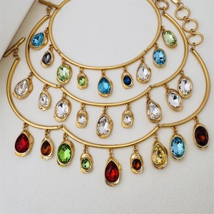 Elegante Collar de Moda Bohemia con Piedras Multicolores, Conjunto de Collar de Cristal, Romántico, Moderno, de Alta Gama, Lujoso, con Colgante, Regalo - Product Image 5